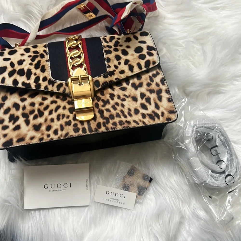 💯% Auth GUCCI Leather Bag - Sylvie Calf Hair Harako Leopard Print Shoulder Bag